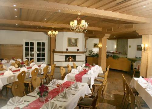 Hotel & Restaurant Lamm Mosbach  Exterior photo